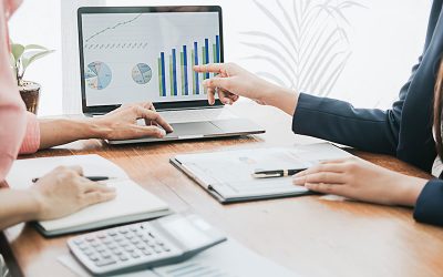 What are the benefits of having a good bookkeeper on your team?
